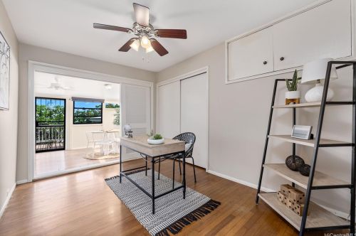 4933 Waa St, Honolulu HI 96821-1445 exterior