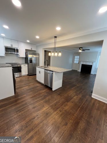 945 Gaston St, Atlanta GA 30310-3259 exterior