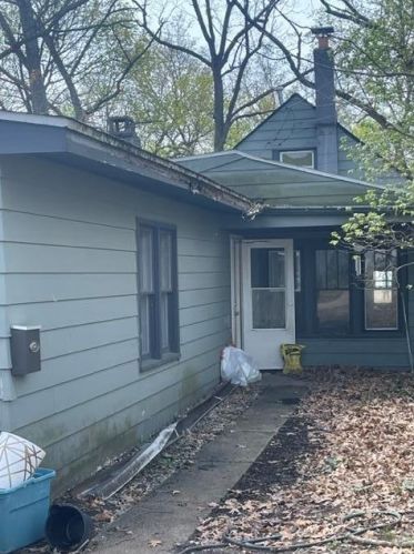 109 Ridgewood St, Kalamazoo, MI 49001-4251