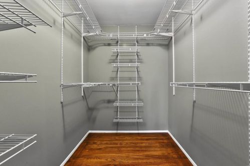 1108 Fernview Dr, Saint Louis MO 63141-6141 exterior