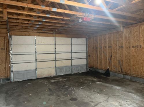 1880 Jarman St, Meskegon MI 49442-5735 exterior