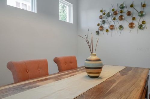 305 Hanna Ave, Tampa FL  33604-6633 exterior