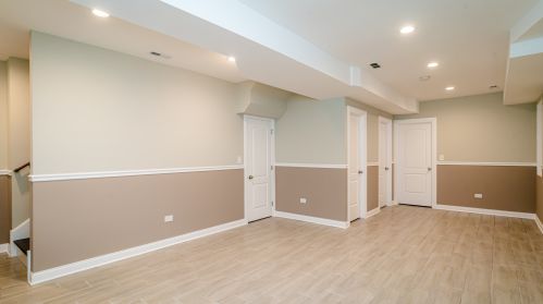 3221 Parnell Ave, Chicago IL 60628-6311 exterior