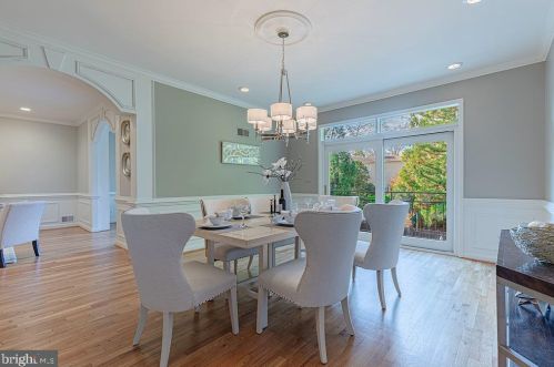 1515 Highwood Dr, Mc Lean VA  22101-5800 exterior