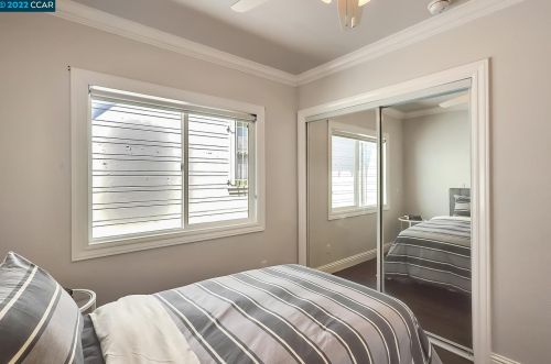 1214 Oregon St, Berkeley CA 94705-1106 exterior