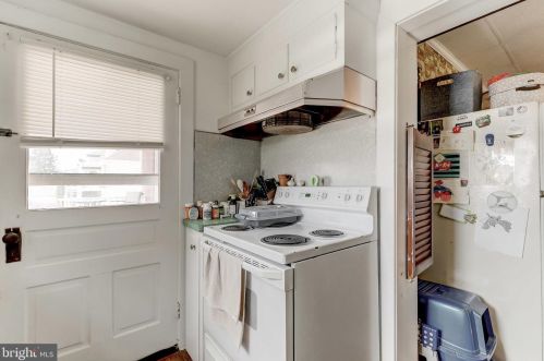 501 King St, Littlestown PA 17340-1612 exterior