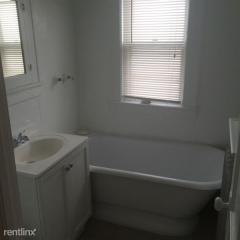 1415 101st St, Cleveland OH  44102-2666 exterior