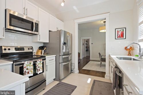 418 Fayette St, Alexandria VA 22314-2228 exterior