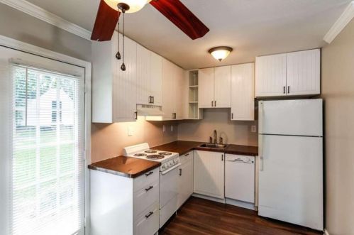 3993 Forrest Ct, Atlanta GA  30341-1613 exterior