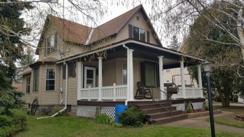 101 Valley St, Horicon, WI 53032-1339