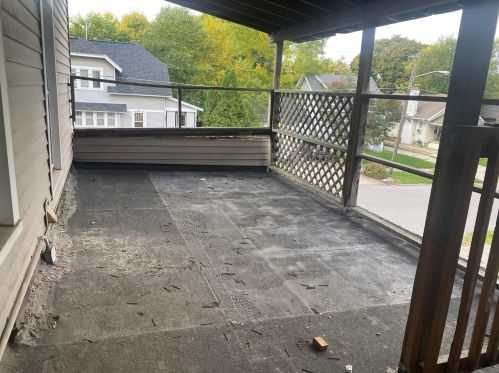 701 Knapp St, Grand Rapids MI 49505-4420 exterior