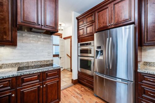 1610 Madison St, Madison WI  53711-2122 exterior