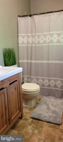 151 Autumn Ct, Huntingtown MD 20639-3400 exterior