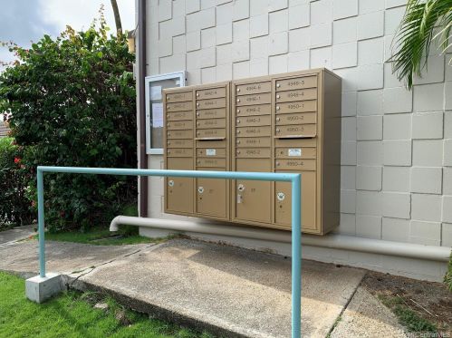 4946 Kilauea Ave, Honolulu HI 96816-5719 exterior