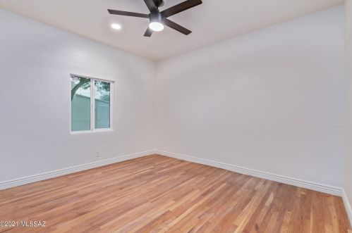 2109 Grant Rd, Tucson AZ  85719-3412 exterior