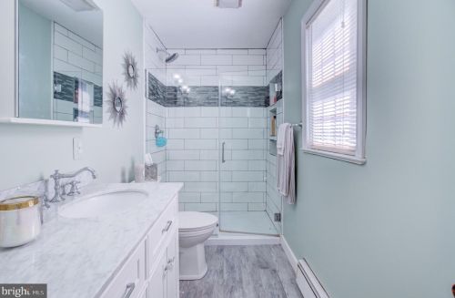 200 Applegate Dr, Trenton NJ 08690-1303 exterior