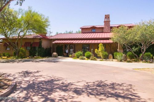 32735 22nd Dr, Phoenix AZ  85085 exterior