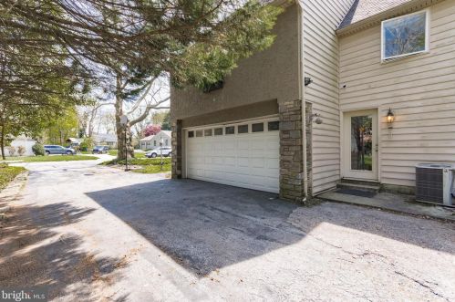 1019 Bent Rd, Media PA 19063-1623 exterior