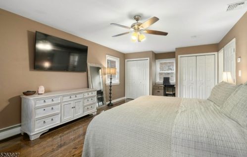 156 Kinnelon Rd, Kinnelon NJ  07405-2336 exterior