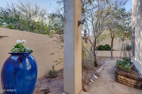 13036 46 St, Phoenix AZ 85044-4019 exterior