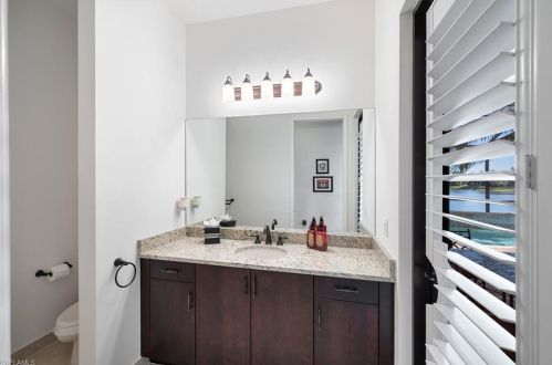 3407 Atlantic Cir, Naples FL 34119-8637 exterior