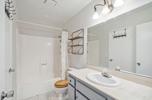 2955 Kelp Ln, Oxnard CA 93035-1623 exterior