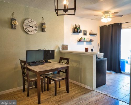 8617 Jackson St, Philadelphia PA  19136-2107 exterior