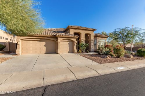 22803 48th Pl, Phoenix, AZ 85054-6124
