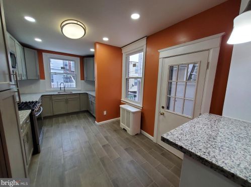 3905 Glendale St, Philadelphia PA 19124-5509 exterior