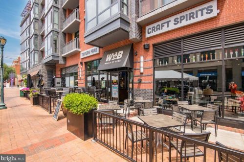 1111 Fallsmead Way, Rockville MD 20854-5549 exterior