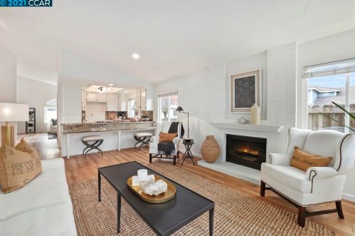 1806 Evalane Way, Concord CA 94519-2356 exterior