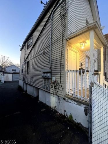 24 Seeley St, Paterson, NJ 07501-3112
