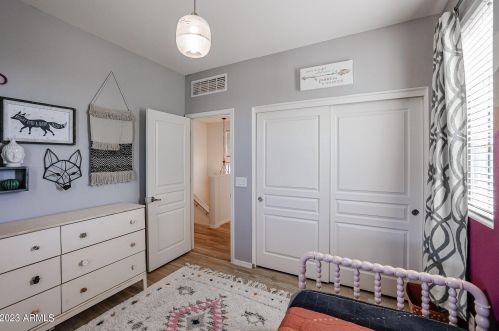 32421 23 Ave, Phoenix AZ 85015-4904 exterior