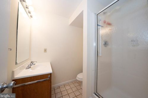 142 Knowlton Rd, Media PA 19063-4930 exterior