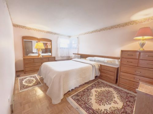 10733 Nordica Ave, Worth IL 60482-1442 exterior