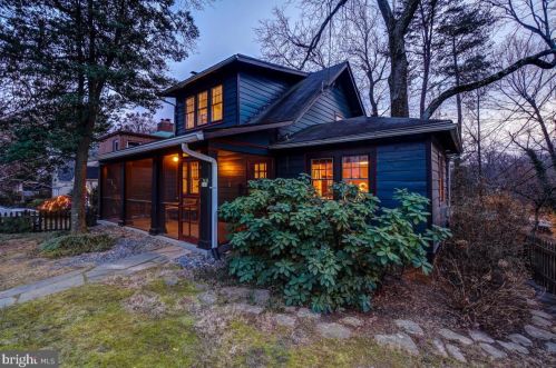 201 Hodges Ln, Silver Spring, MD 20912-4227