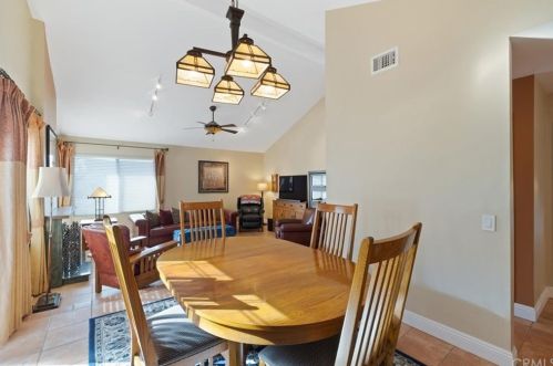 2171 Snowberry Rd, Tustin CA 92780-6931 exterior