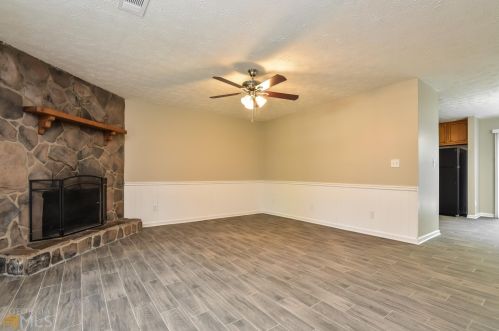 2522 Crumps Landing Rd, Lithonia GA  30039-0042 exterior