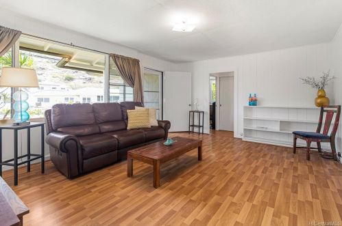 259 Kuliouou Rd, Honolulu HI 96821-2261 exterior