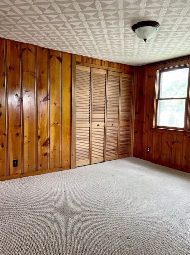 861 Leonard St, Grand Rapids MI 49534-0011 exterior