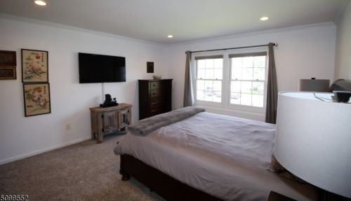 6316 Belmont Dr, Hackettstown NJ 07840-1603 exterior