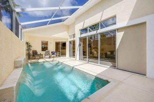 1814 Tarpon Bay Dr, Naples FL 34119-8714 exterior