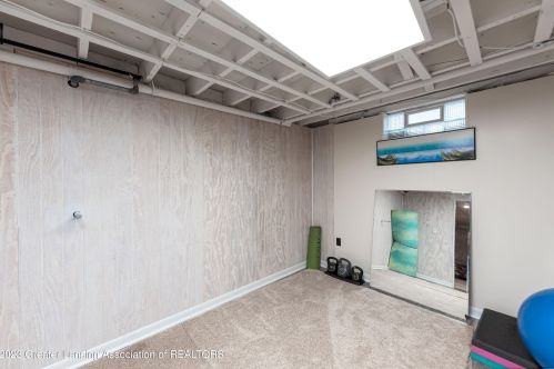 5580 Cade St, Haslett MI 48840-8407 exterior