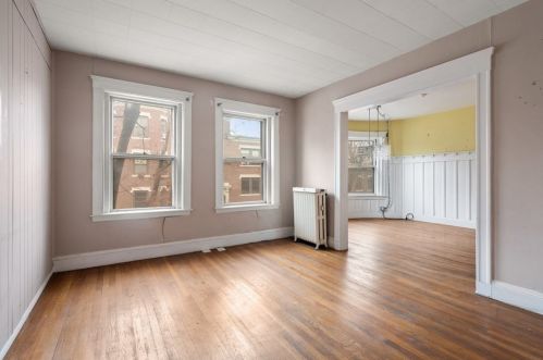 65 Pleasant St, Brookline MA 02446-3723 exterior