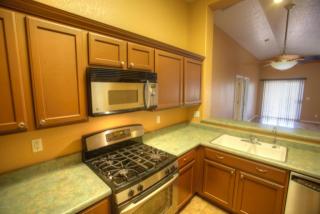 3236 Vuelta De Los Mineros, Tucson AZ  85745-8827 exterior