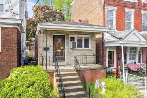 510 Cato St, Pittsburgh PA  15213-4412 exterior