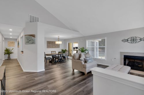 341 Devon St, Lakehurst NJ  08759-4637 exterior