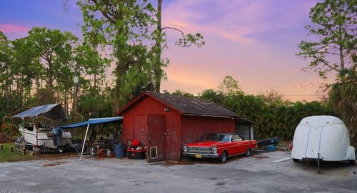 1081 20 Ave, Naples FL 34120-3402 exterior