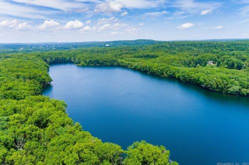 41 Waterman St, Killingly CT 06239-4241 exterior