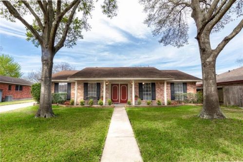 1017 Mcdugald Rd, Humble, TX 77338-8031